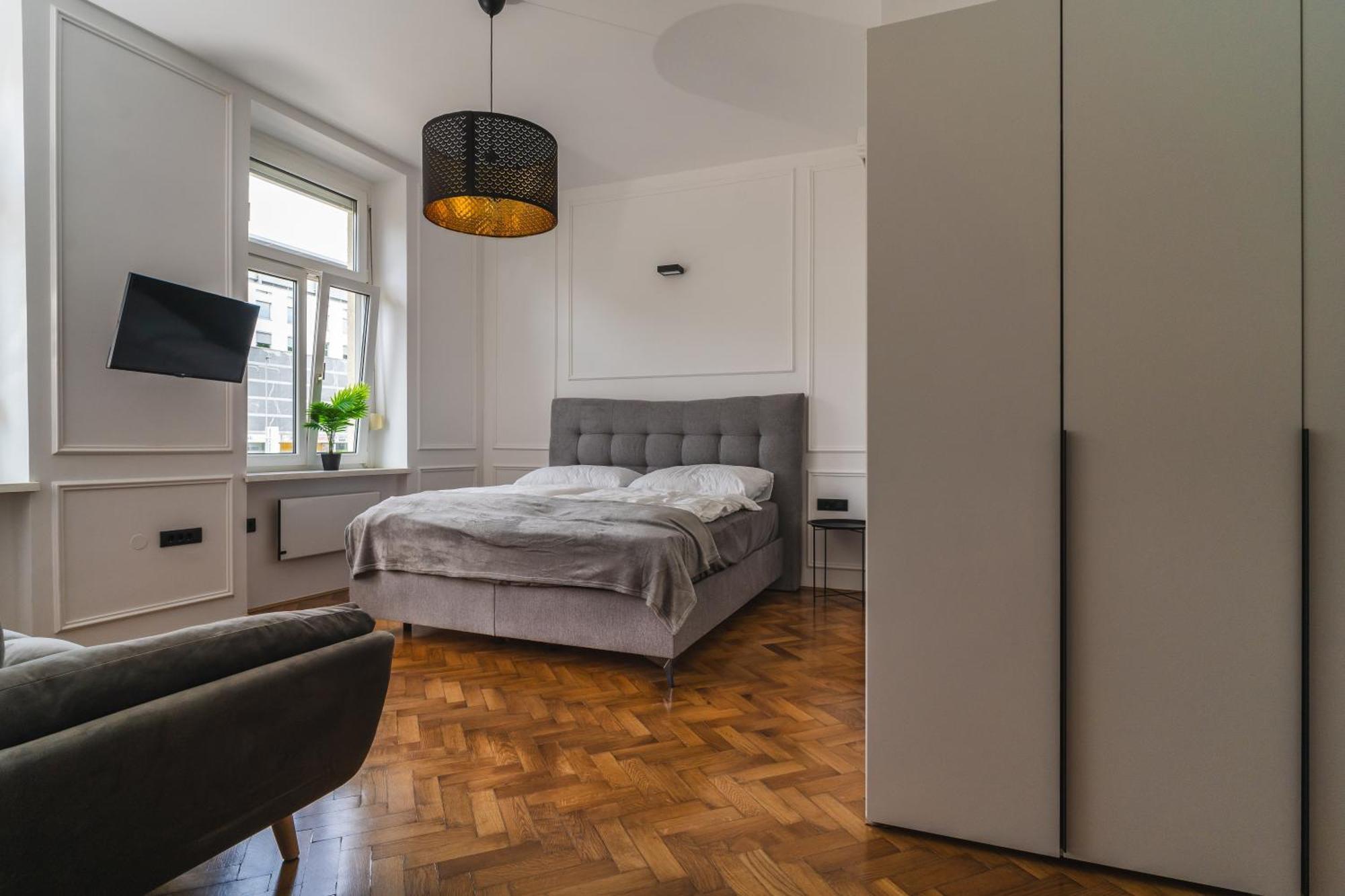 Hl Apartments 马里博尔 外观 照片