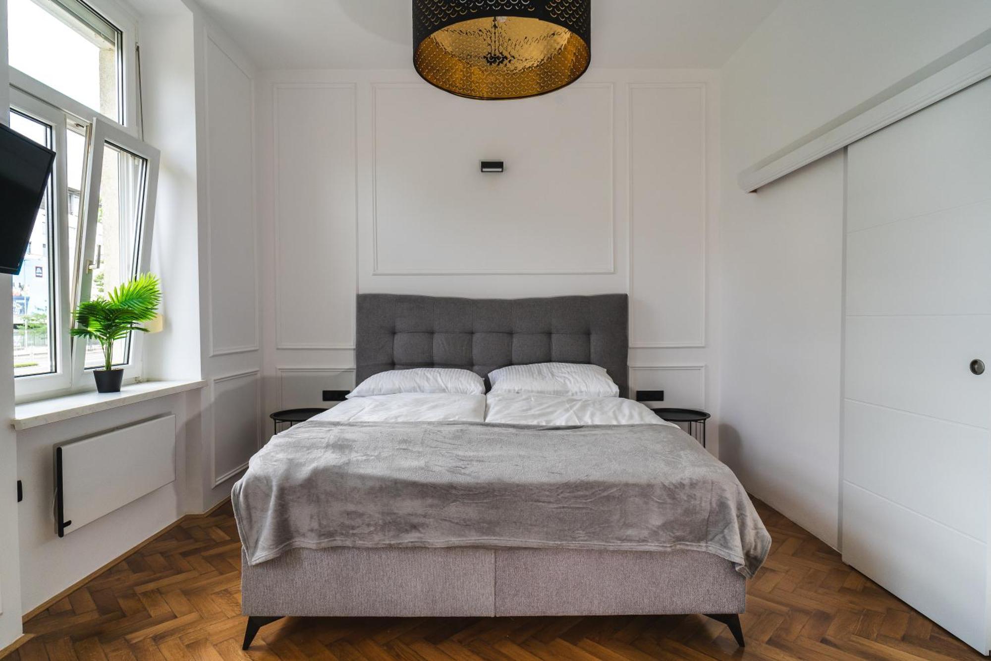 Hl Apartments 马里博尔 外观 照片